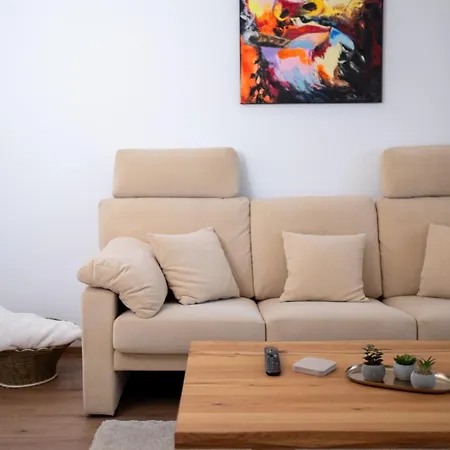 Apartman Basilika - *
